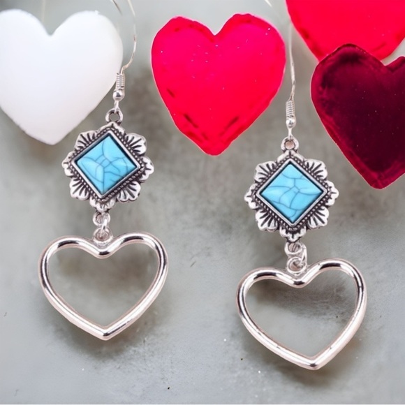 Boho  Western Faux Turquoise  Silver Tone Heart Dangle Drop Earrings - Picture 4 of 6